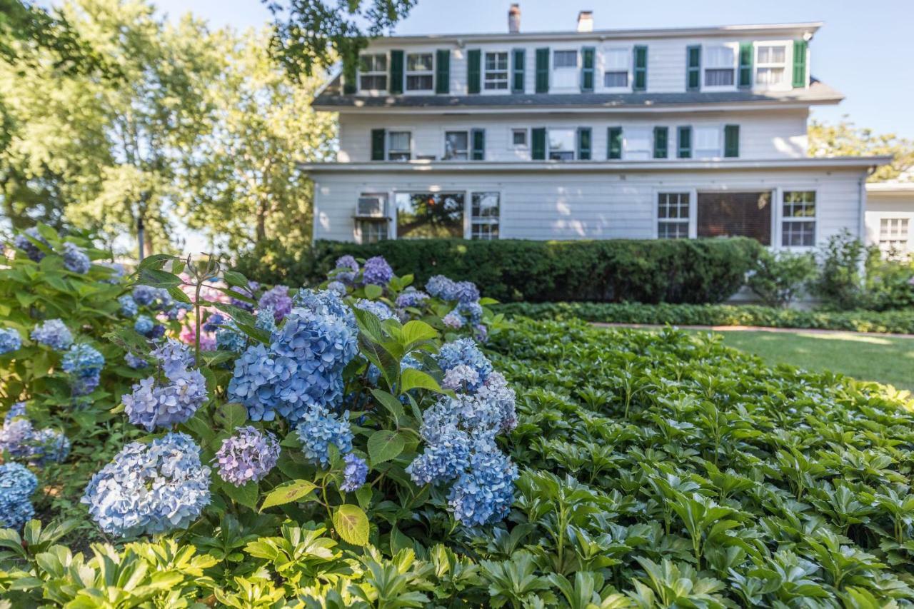The Huntting Inn East Hampton Exterior photo